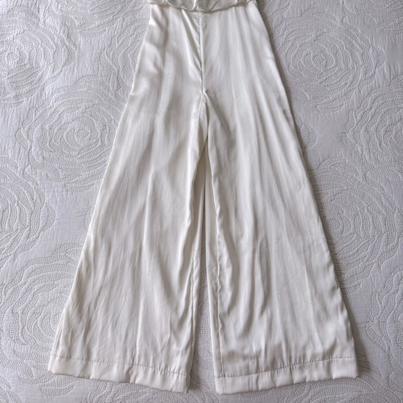 Abercrombie & Fitch - High-neck Draped Jumpsuit - White - Picture 6 of 15